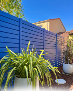 clôture mitoyenne LITENN - KOSTUM bleu 5010